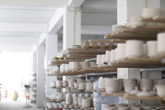 陶瓷胚體烘干，選用高溫烘干除濕機